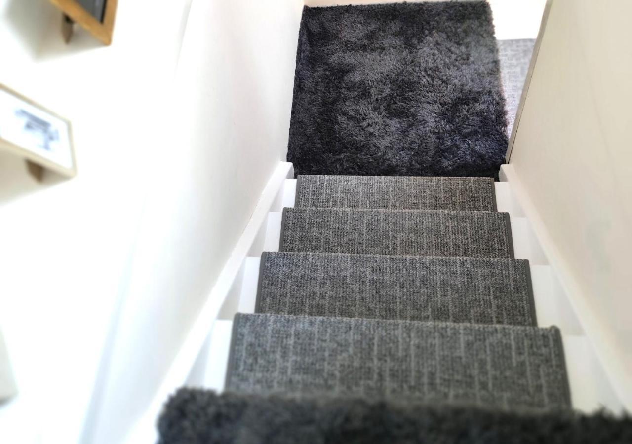 3 Yoga In - 1 Bedroom Sleeps 4 Ferienhaus Soucé