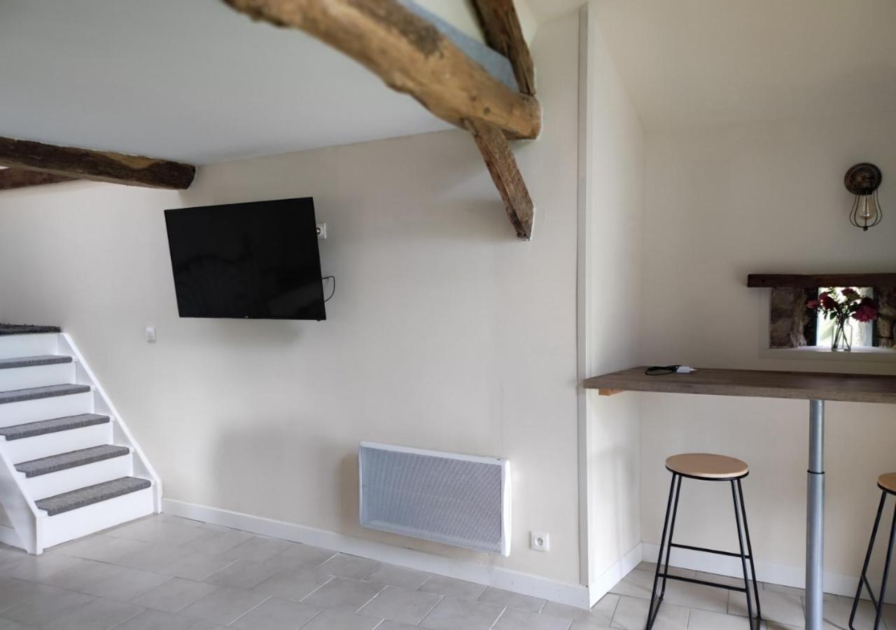 3 Yoga In - 1 Bedroom Sleeps 4 Ferienhaus Soucé